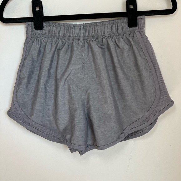 Nike Dri-Fit Womens Tempo Brief-Lined Running Shorts Gray Pull On Athletic Small - Picture 1 of 15